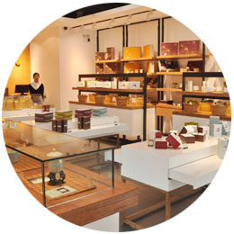 展柜有品位，滿(mǎn)足各種定制需求